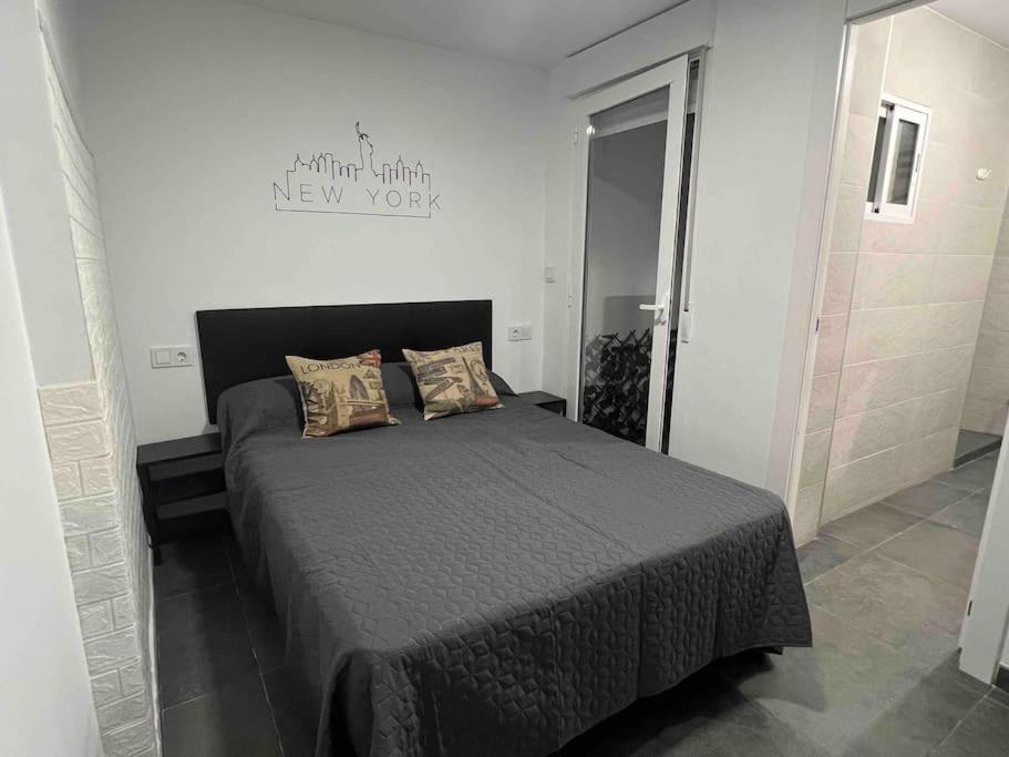 Loft Entero Centro Alicante Buitenkant foto