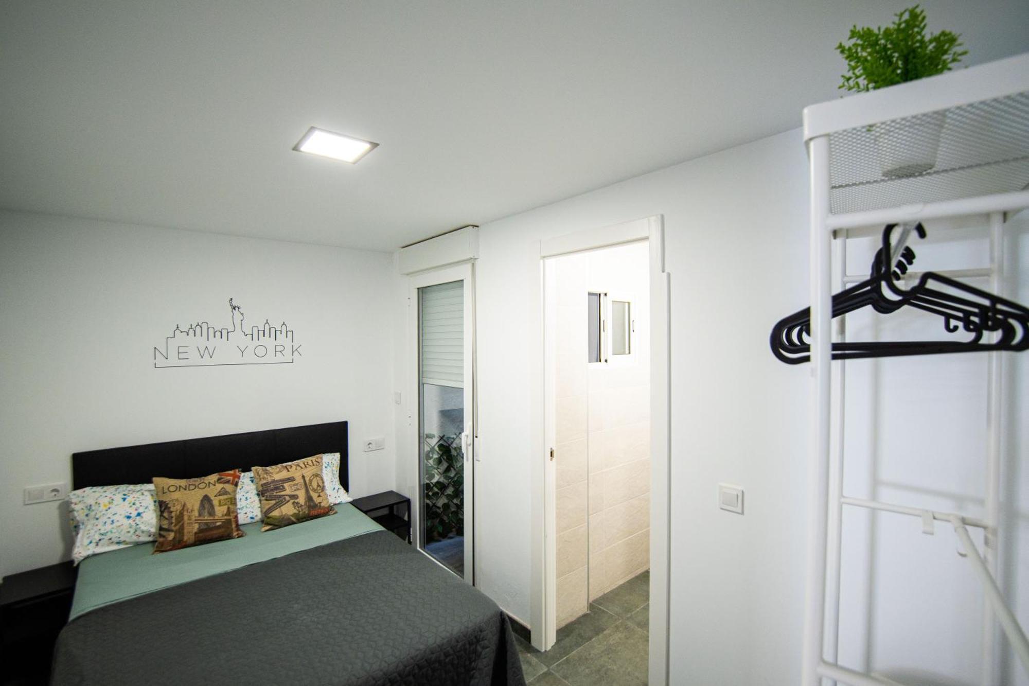 Loft Entero Centro Alicante Buitenkant foto